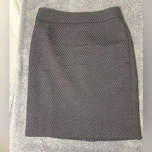 Ann Taylor Black Textured Women's Skirt- 4
